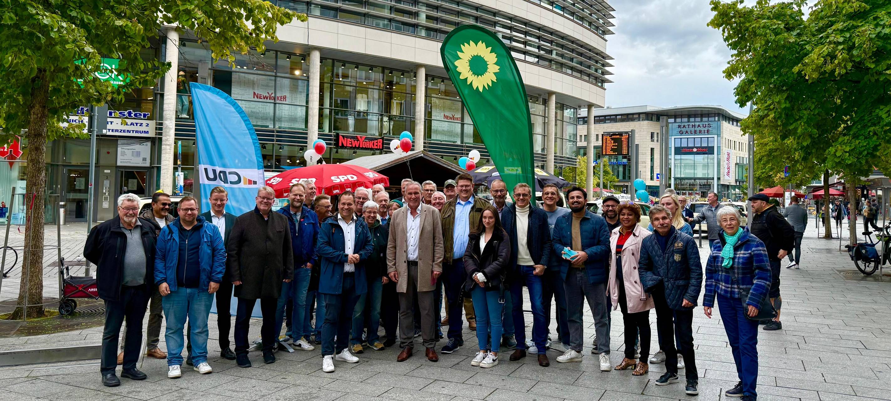 Bunter Wahlkampf-Stand