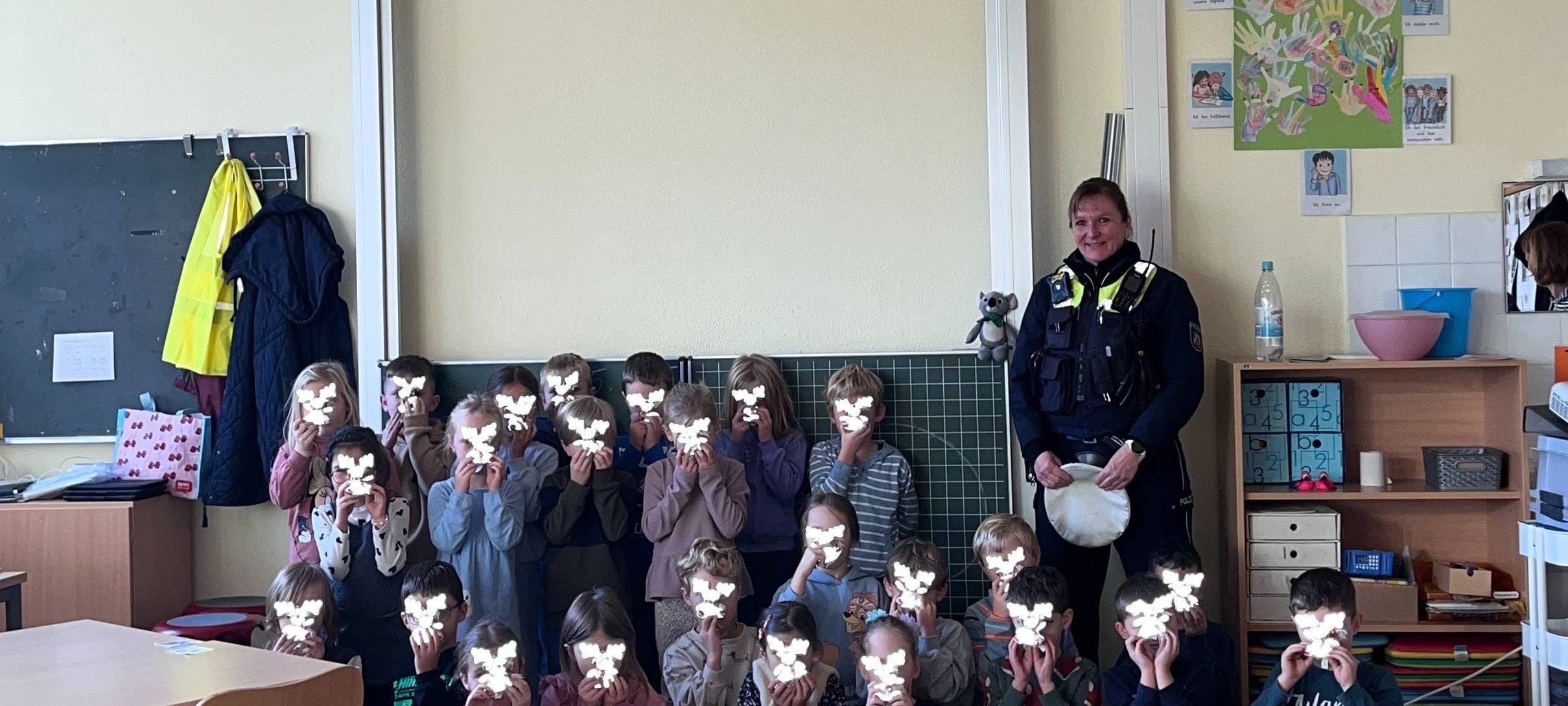 Emil an der Grundschule Emst