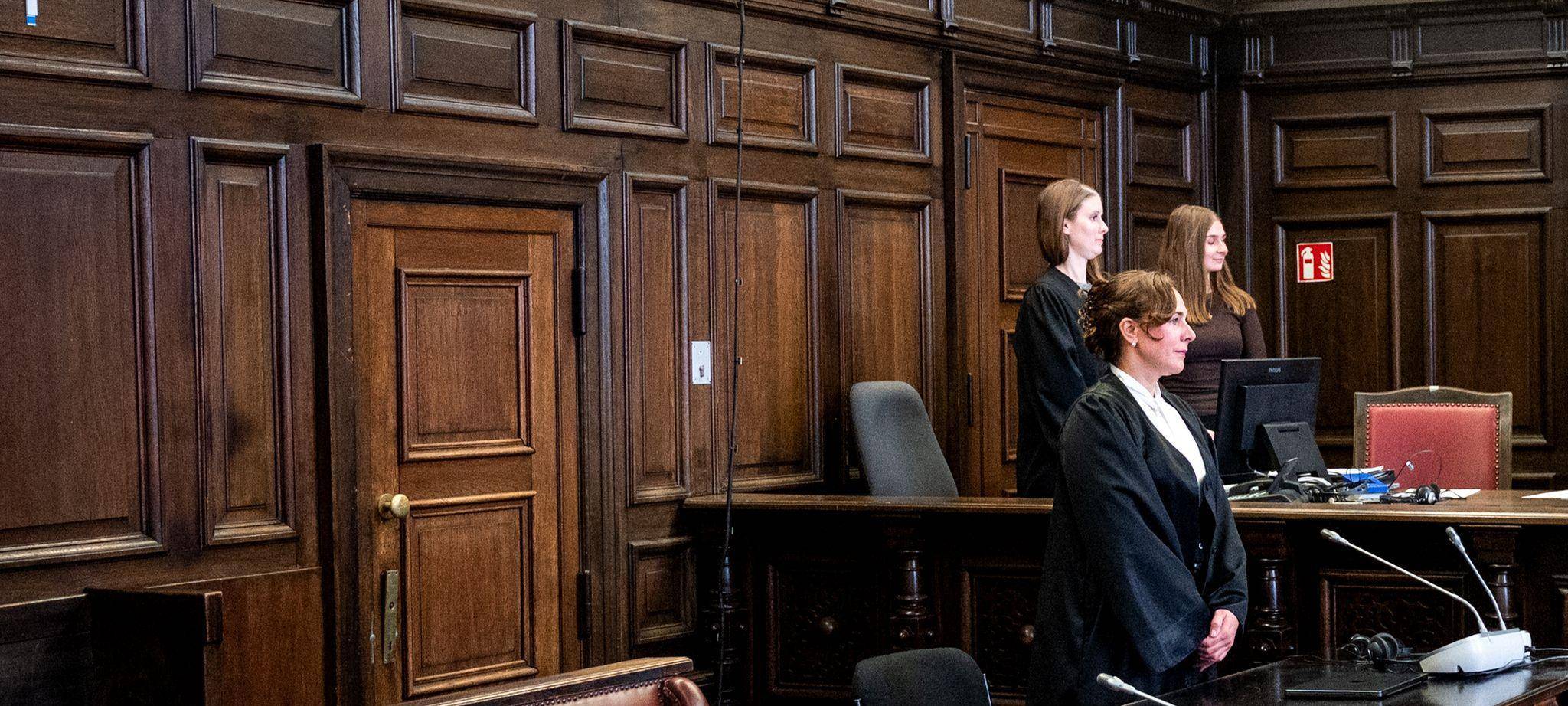 Prozess um Messerangriff im Hamburger Hauptbahnhof