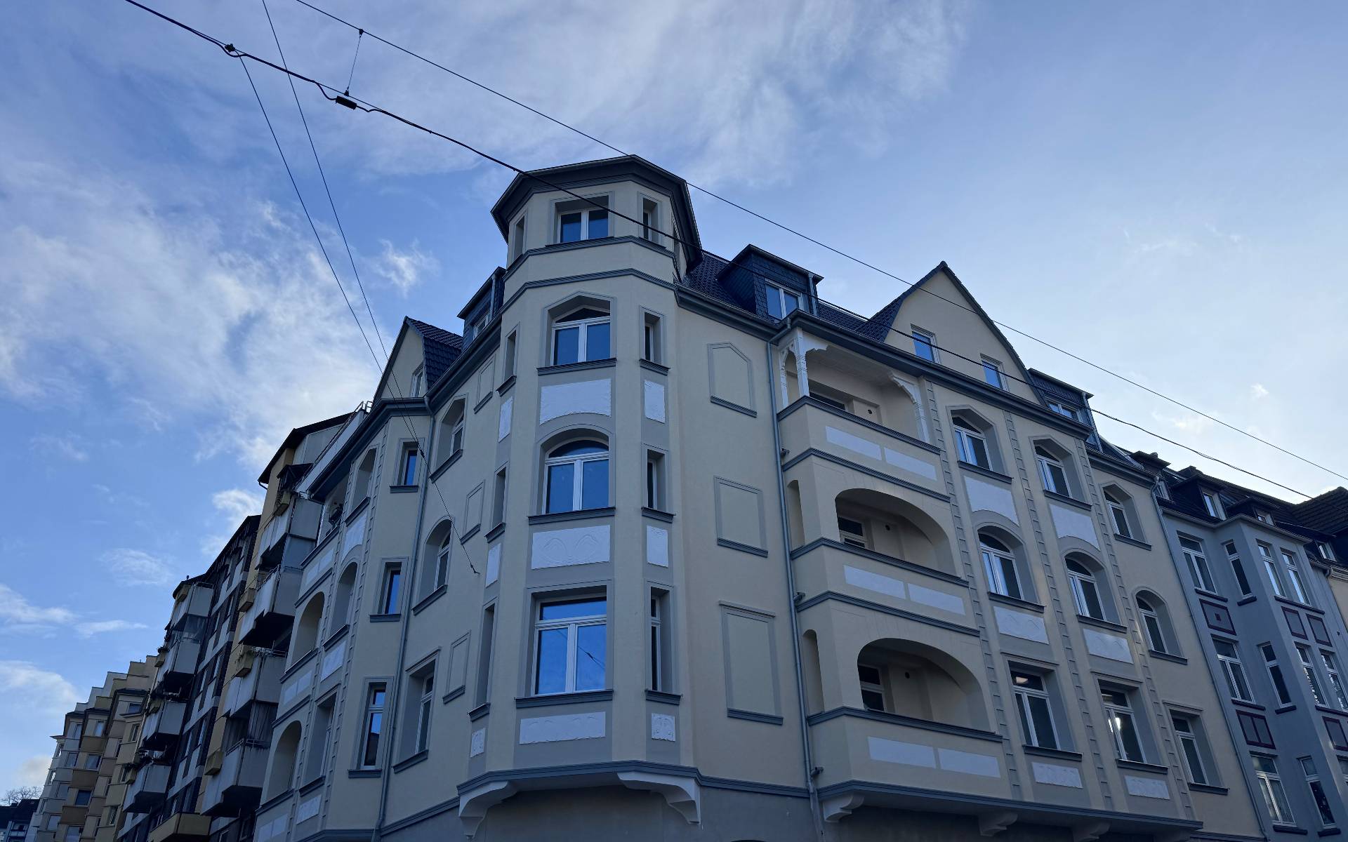 Mehrfamilienhaus nach Brand komplett saniert