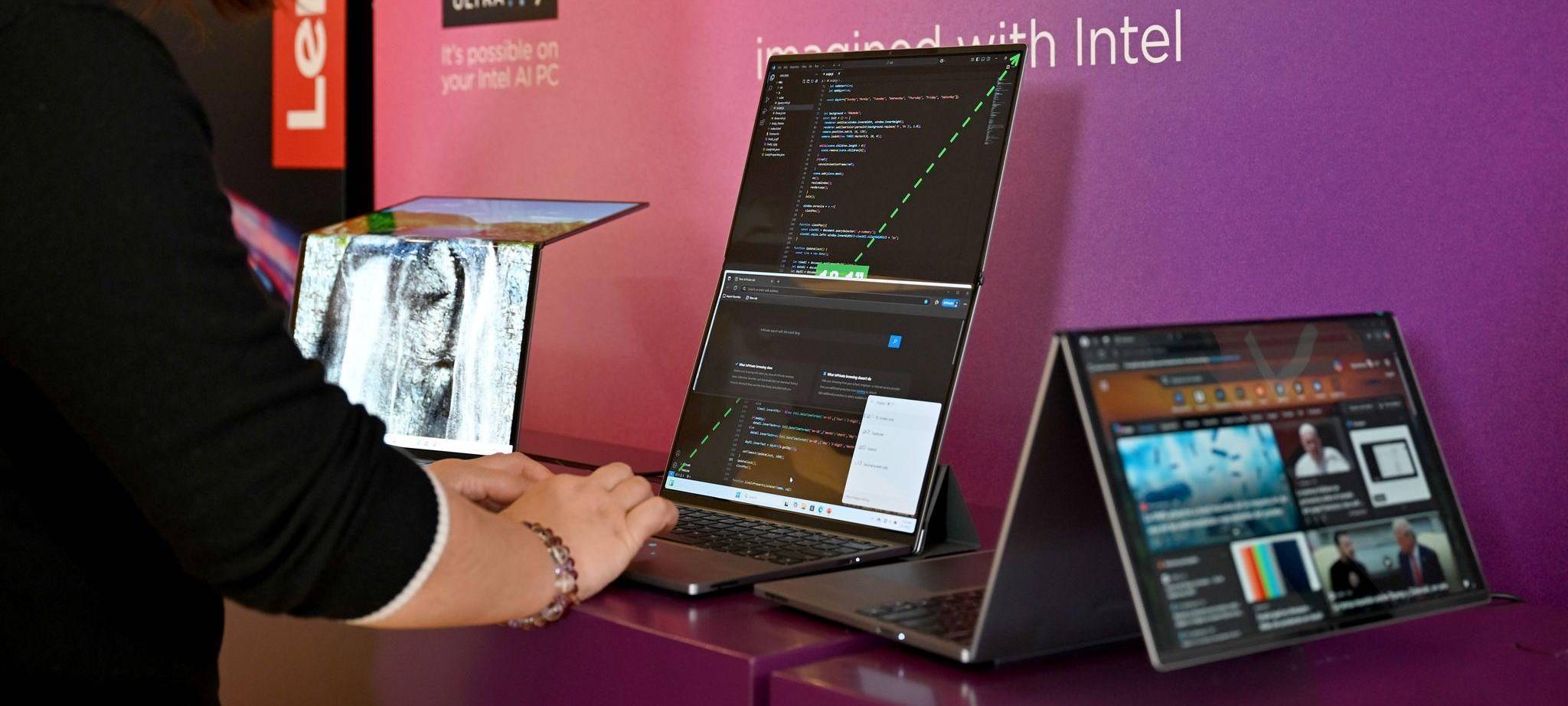 Mobilfunkmesse MWC in Barcelona - Laptop mit Flip-Funktion