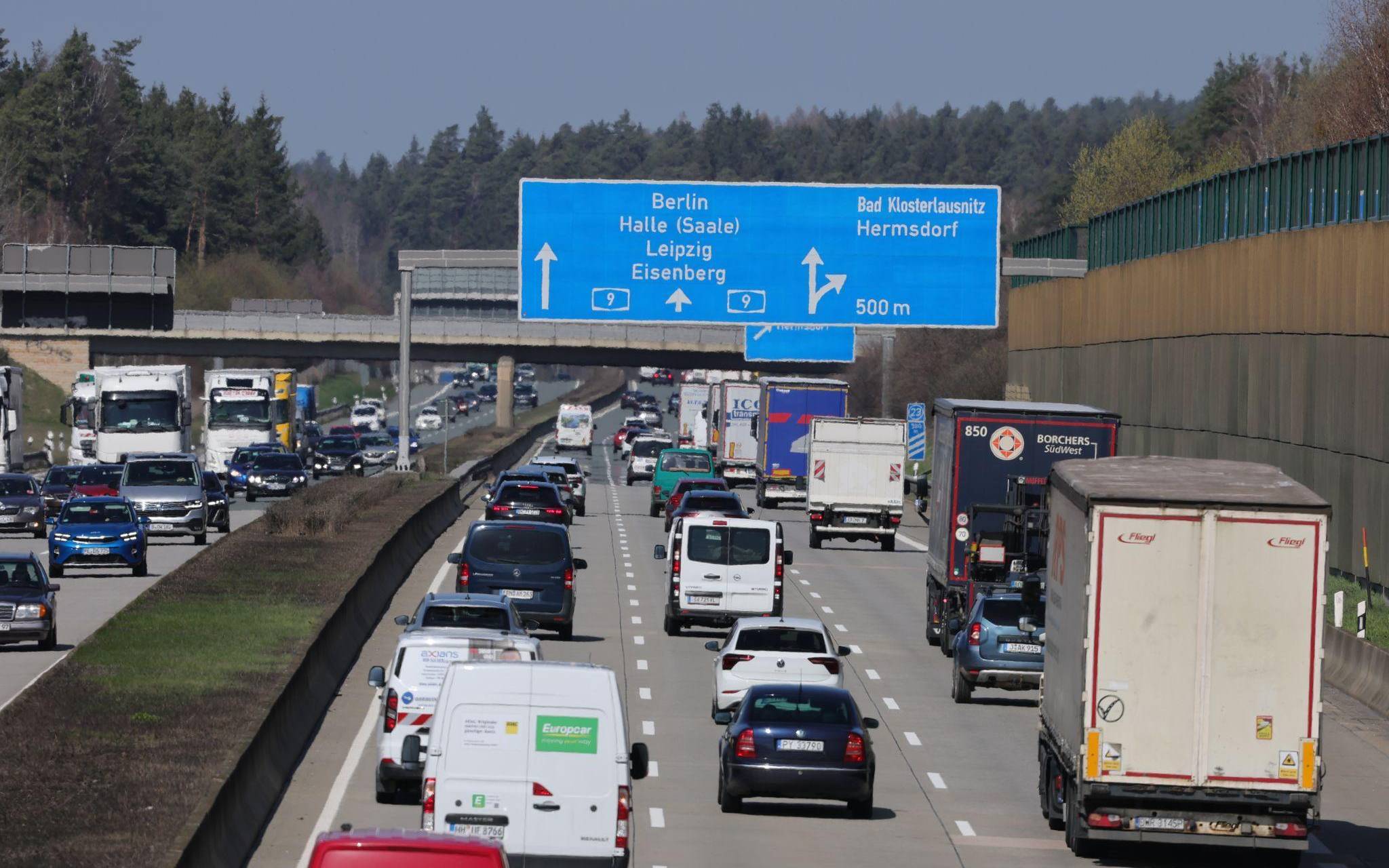 Reiseverkehr vor dem langen Oster-Wochenende - Thüringen