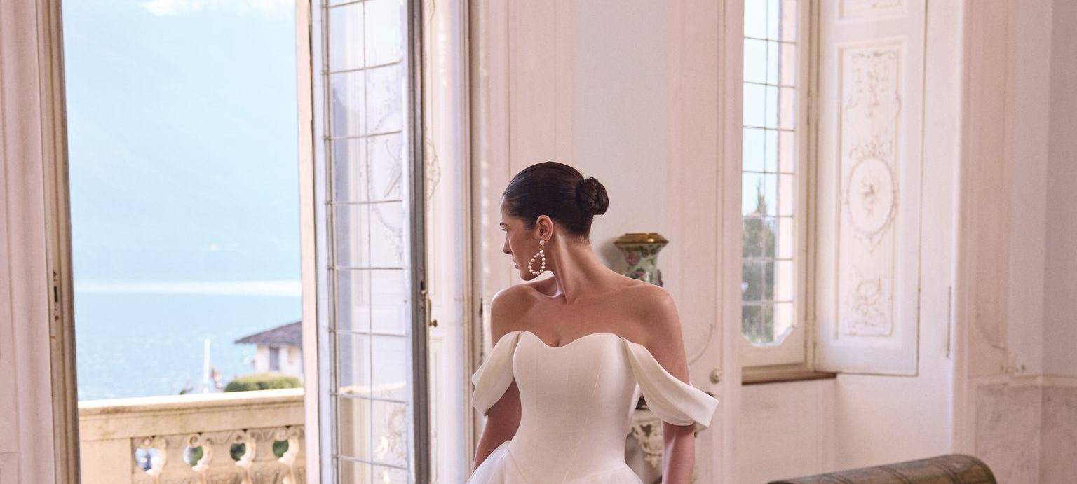 Baskentaille am Hochzeitskleid von Justin Alexander