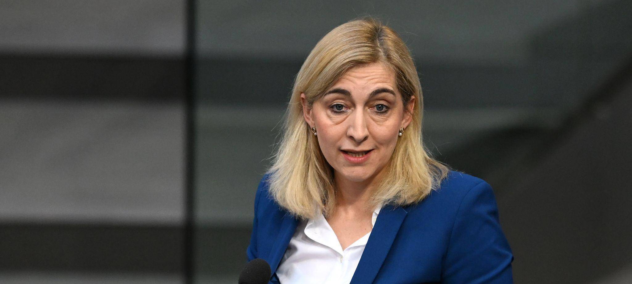 Ministerin Nina Warken