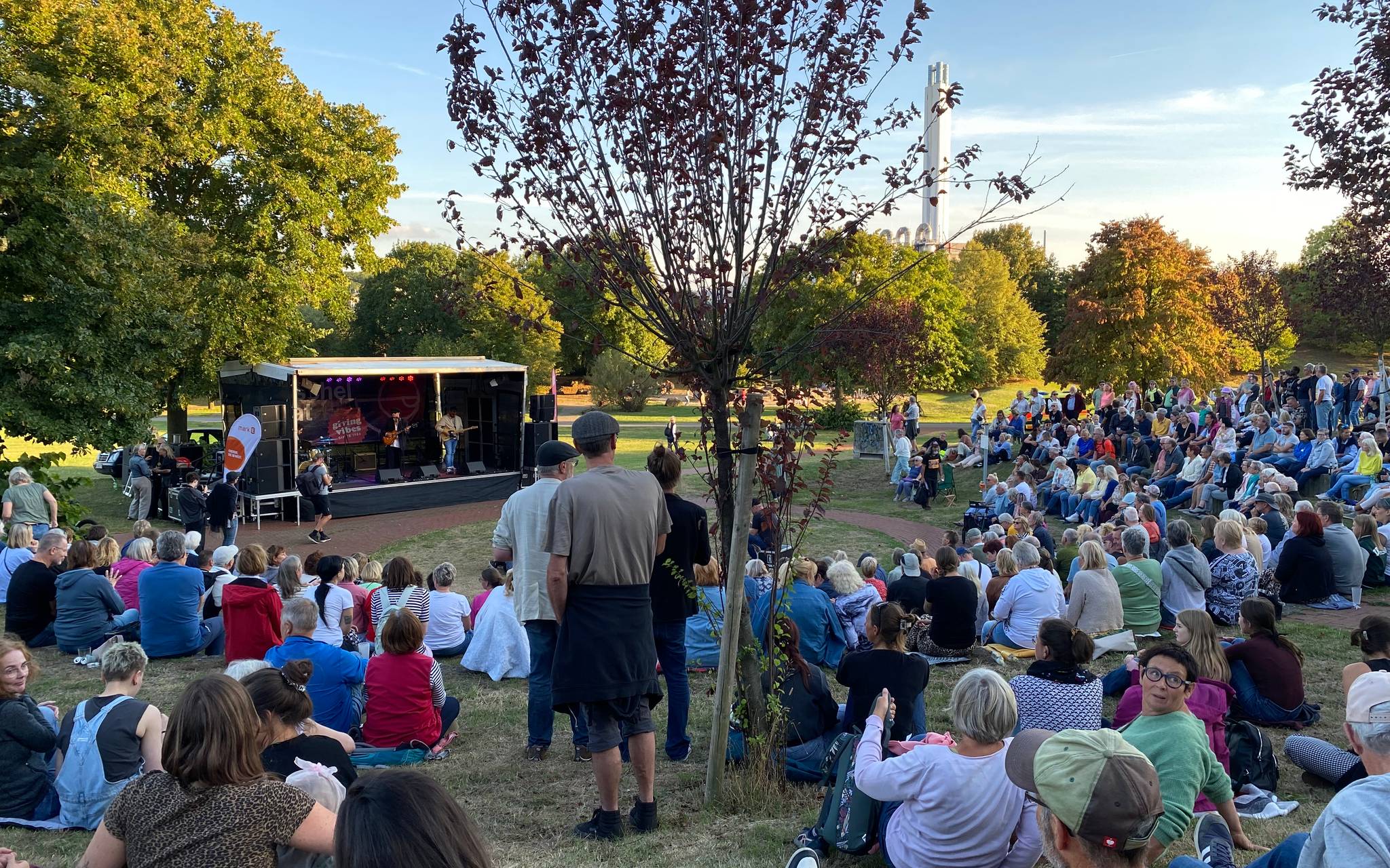 Muschelsalat: Abschluss im Hameckepark mit Musik und Theater