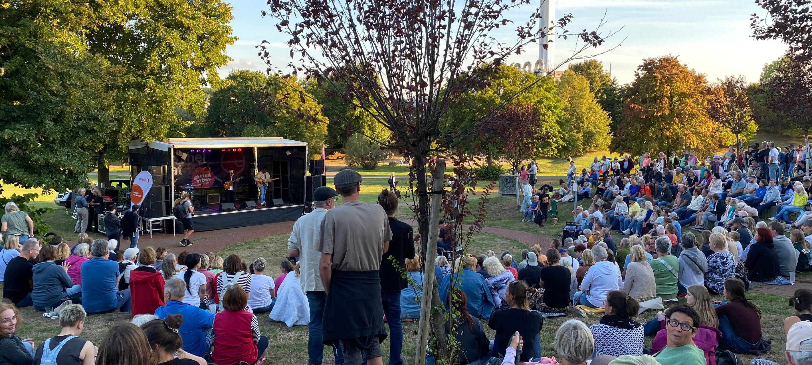 Muschelsalat: Abschluss im Hameckepark mit Musik und Theater
