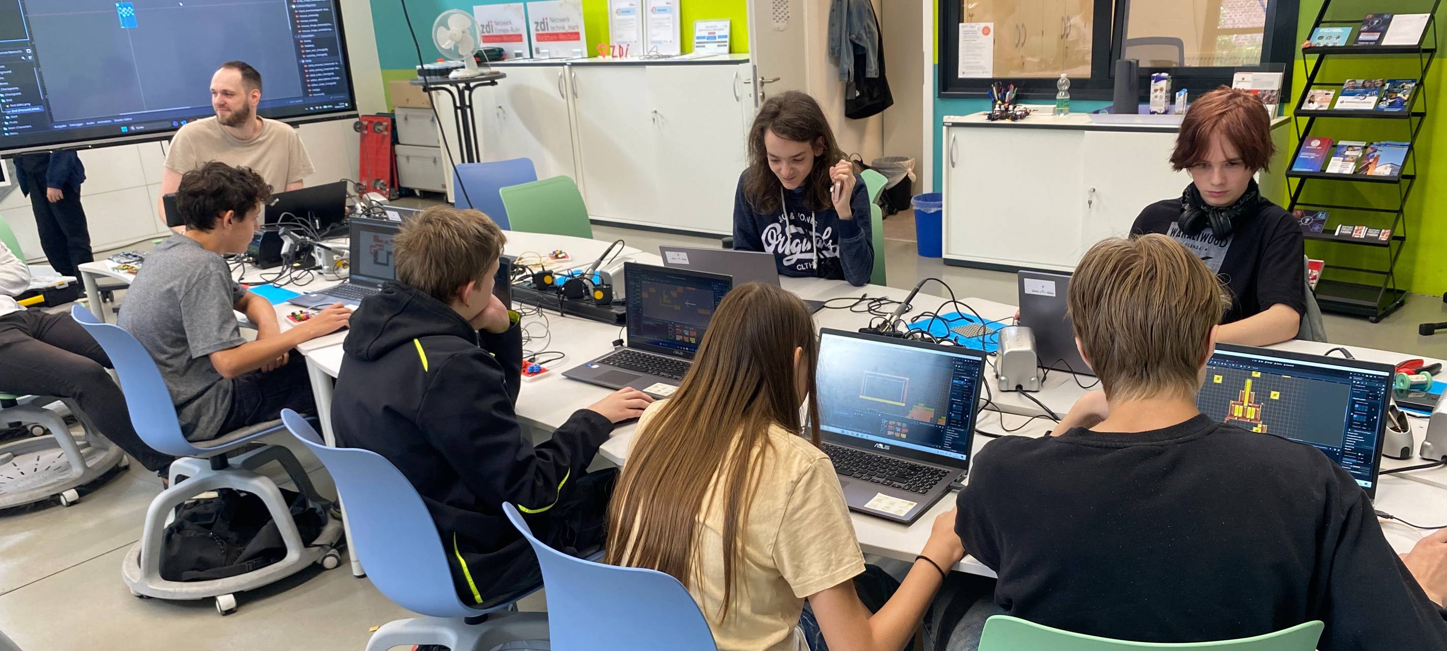 Gamecraft: Controller und Videospiele erstellen