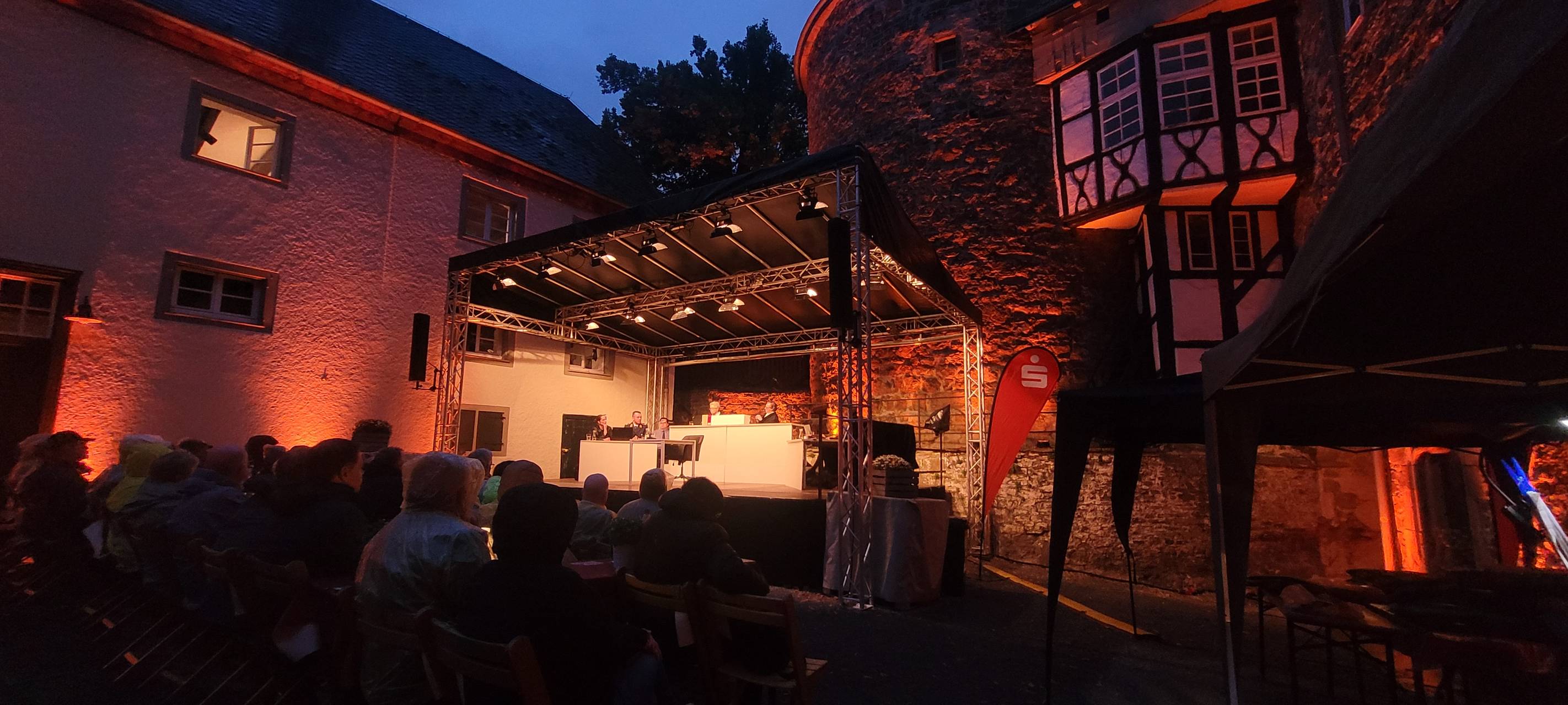 Premiere von "Terror" bei den Hohenlimburger Schlossspielen