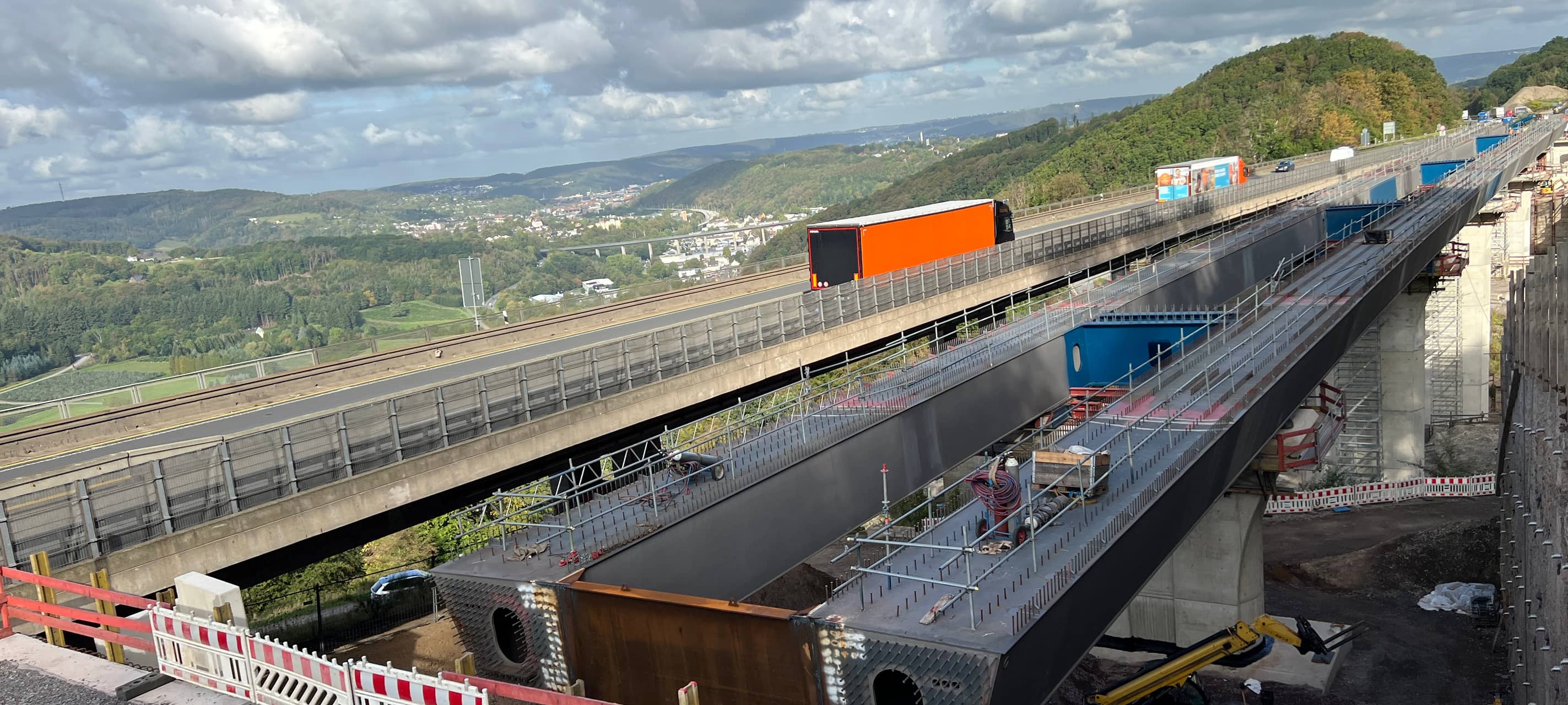 Kattenohler Brücke angedockt