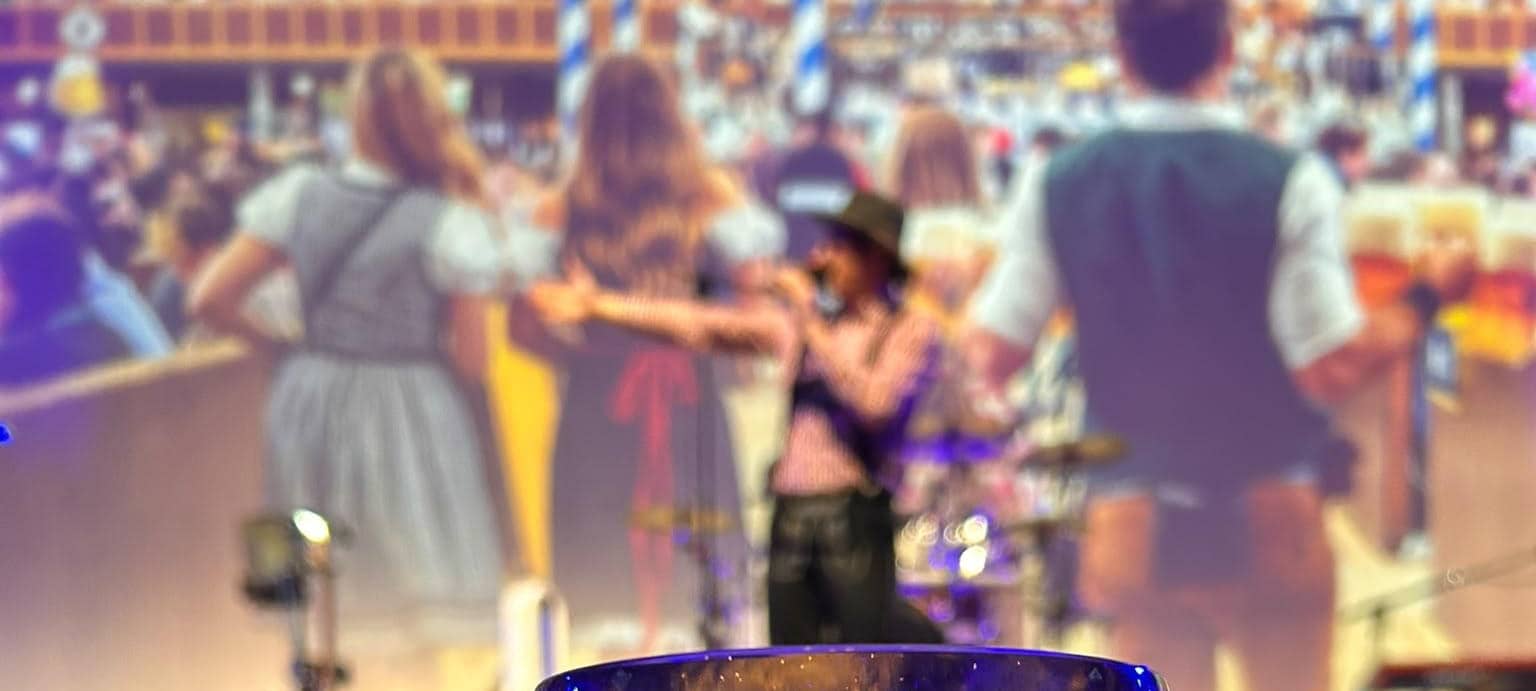 Volles "Zelt" bei Radio Hagen-Oktoberfest